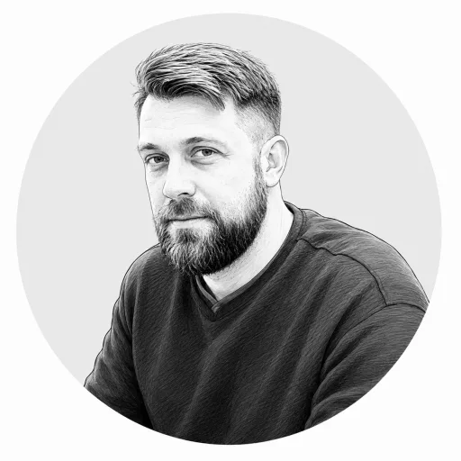 Alex Purtov, Head of Product at VisaBot